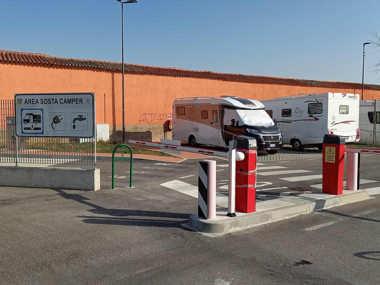 Area sosta camper "lusenzo"