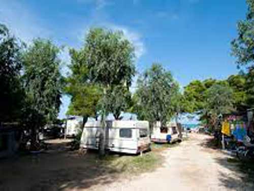 CAMPING PUNTA LUNGA