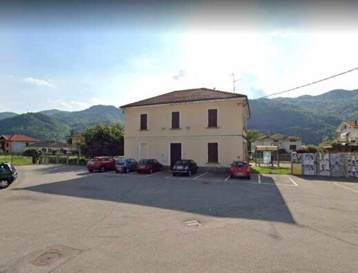 PARCHEGGIO STAZIONE QUARONA