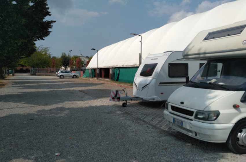 Area sosta camper - sala baganza