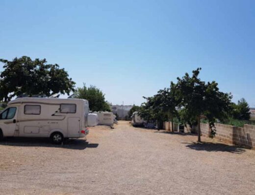 AREA SOSTA LA MARINA CAMPER