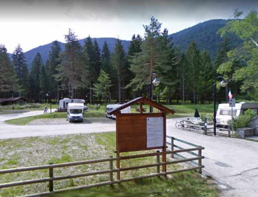 AREA SOSTA CAMPER LA PINETA