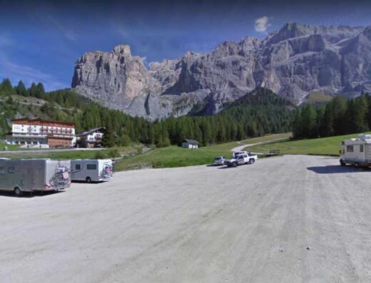 AREA SOSTA CAMPER SASSOLONGO