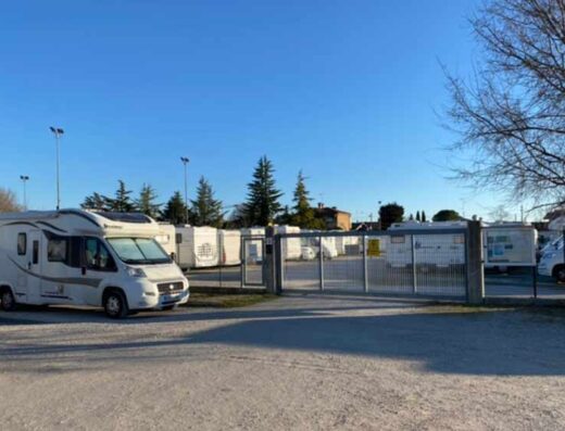 AREA SOSTA CAMPER STARANZANO
