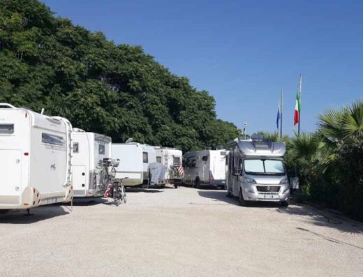 AREA CAMPER BAFFO NERO