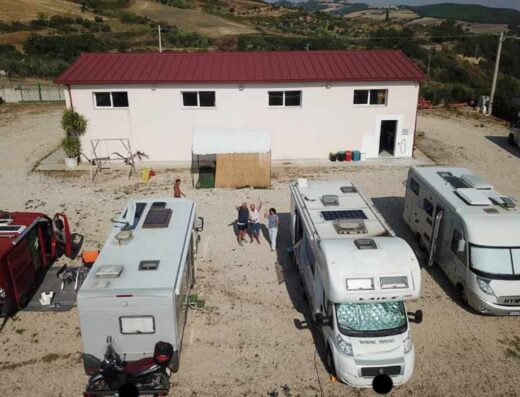 AREA SOSTA CAMPER FONTANA VECCHIA