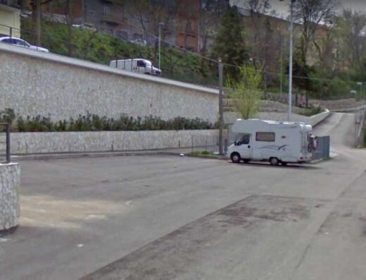 AREA SOSTA CAMPER TROIA
