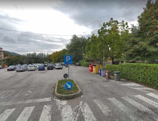 PARCHEGGIO URBANIA