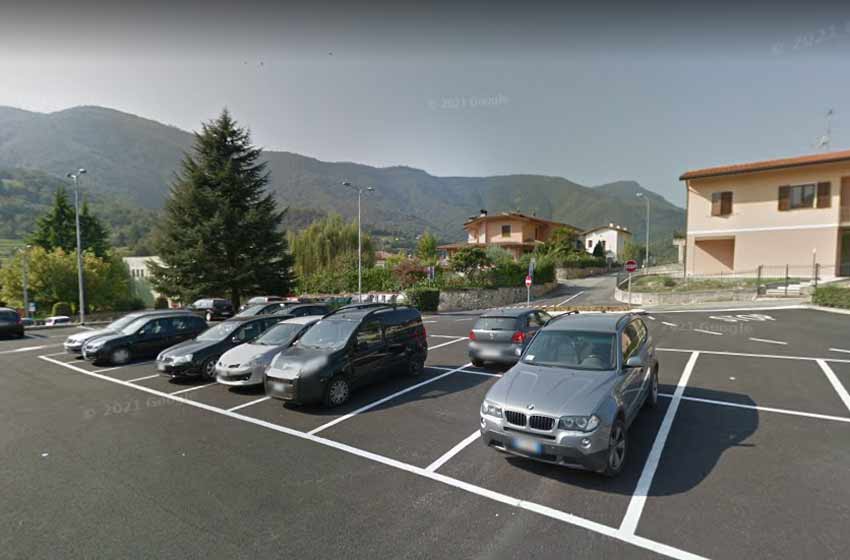 Parcheggio case nuove