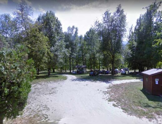 AREA SOSTA CAMPER FLISSIA