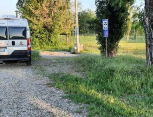 SOSTA CAMPER VOLPEDO