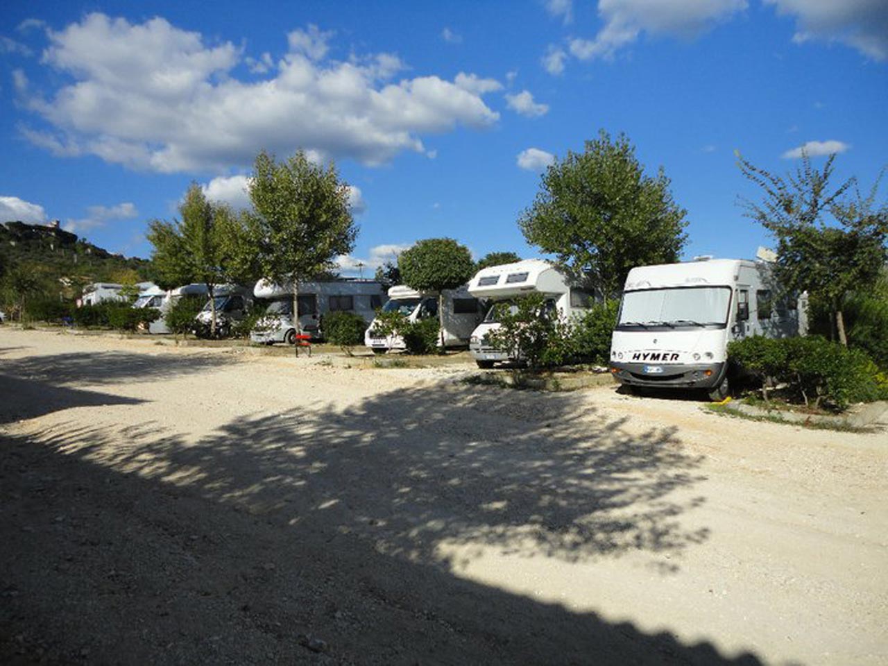 Area sosta camper alveare del pinzi - saturnia