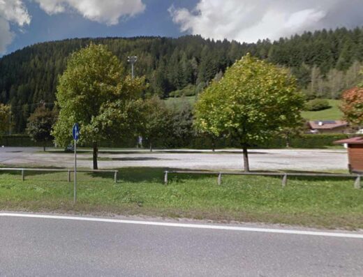 AREA SOSTA CAMPER MOENA