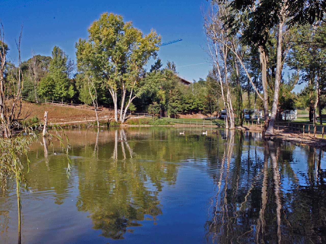 Area sosta camper monzambano
