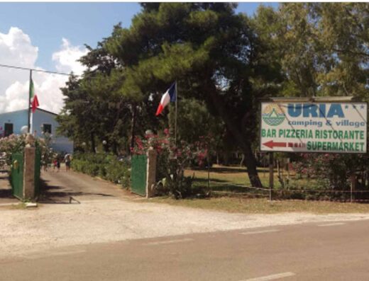 CAMPING URIA