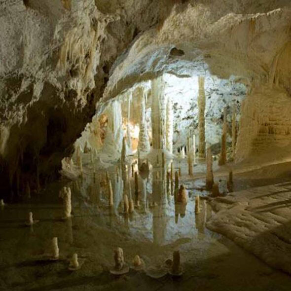 Grotte di frasassi