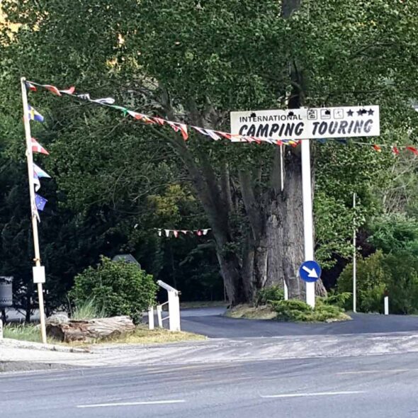 Camping international touring