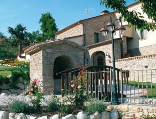 AGRITURISMO LA SORGENTE