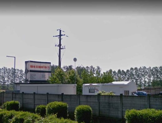 MAX MOTORS