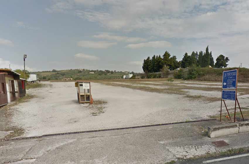 Parcheggio camper l'oasi - pietrelcina