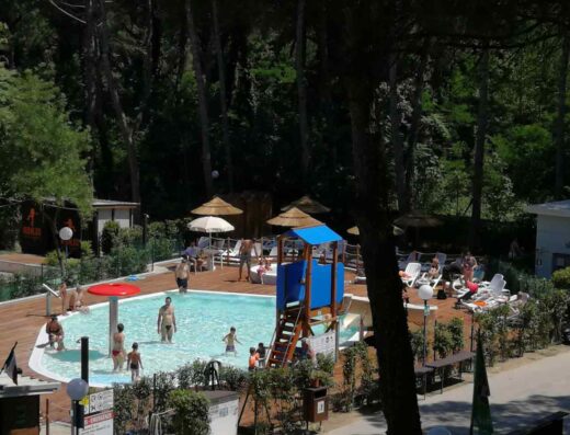 PIOMBONI CAMPING VILLAGE