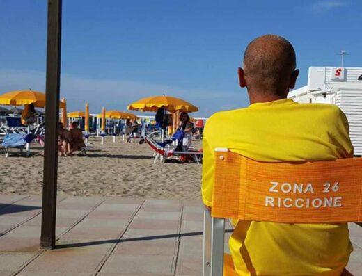 ALLA SPIAGGIA ZONA 26