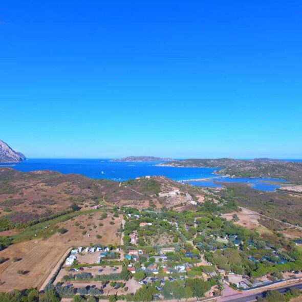 Camping village tavolara