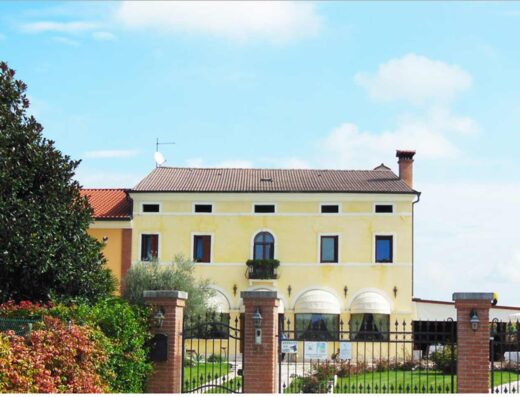 AZIENDA AGRICOLA CORONA