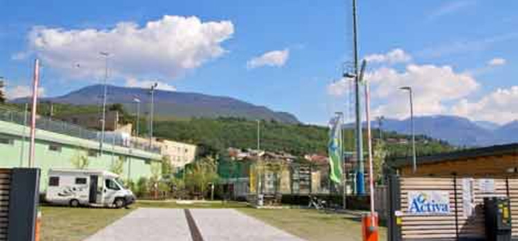 Area sosta camper - quercia - rovereto