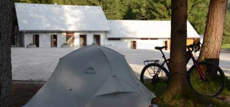 Camp spik