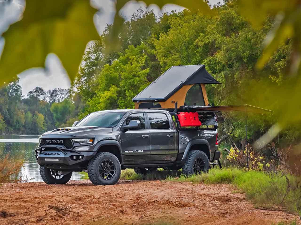 HENNESSEY MAMMOTH 1000 TRX. CAMPER INTO THE WILD