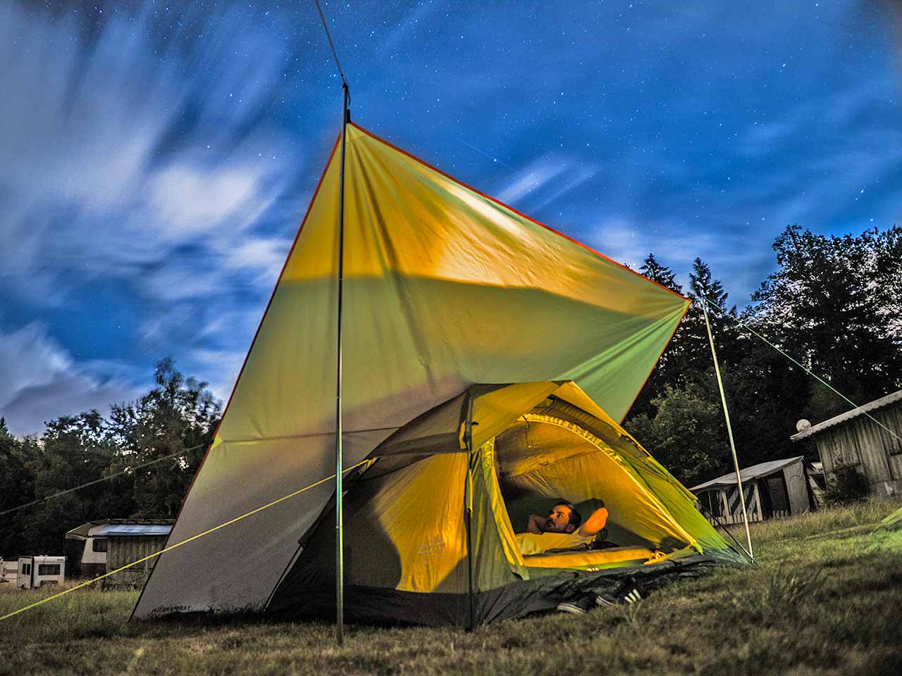 5 TENDE IMPERDIBILI PER LE TUE VACANZE OUTDOOR