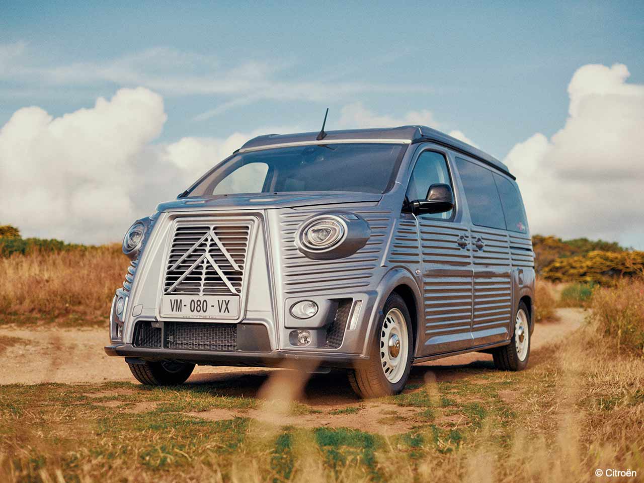 CITROËN TYPE HOLIDAYS: UN MINI CAMPER VINTAGE AL CARAVAN SALON