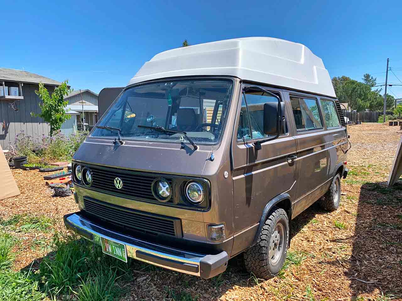 UN VOLKSWAGEN VANAGON CON MOTORE SUBARU