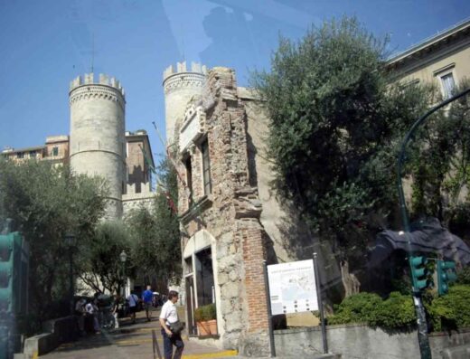 MUSEI DI GENOVA – CASA DI COLOMBO E TORRI DI SANT’ANDREA