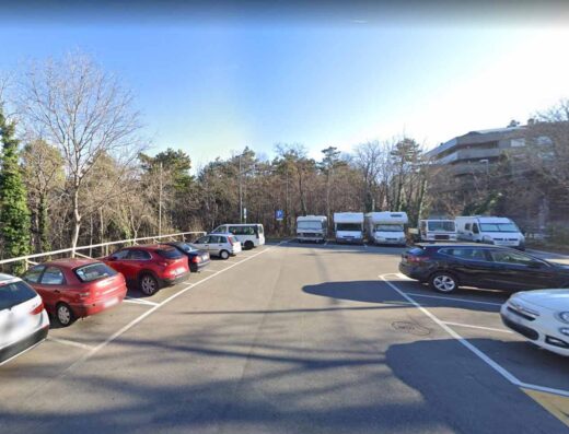 PARCHEGGIO CAMPER VILLA REVOLTELLA