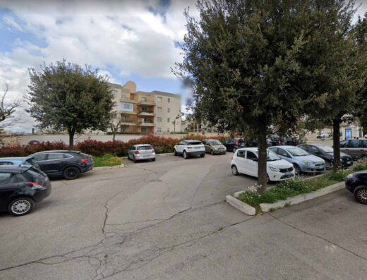 PARCHEGGIO VIA MONS. RUGGIERI