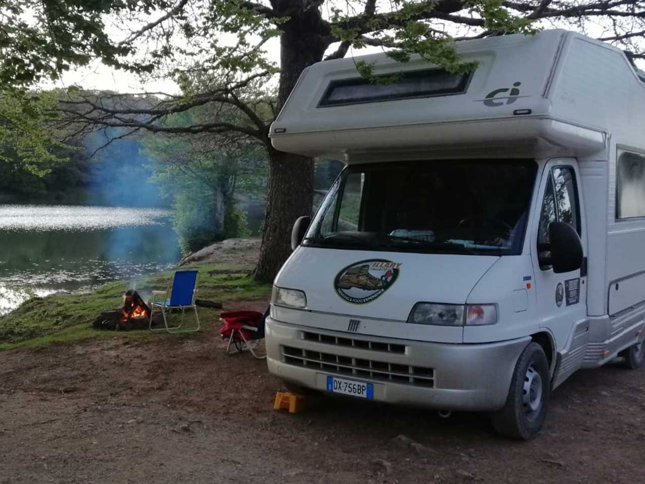 ILLARY E GERRY SU RAI1 PER CAMPER IN VIAGGIO