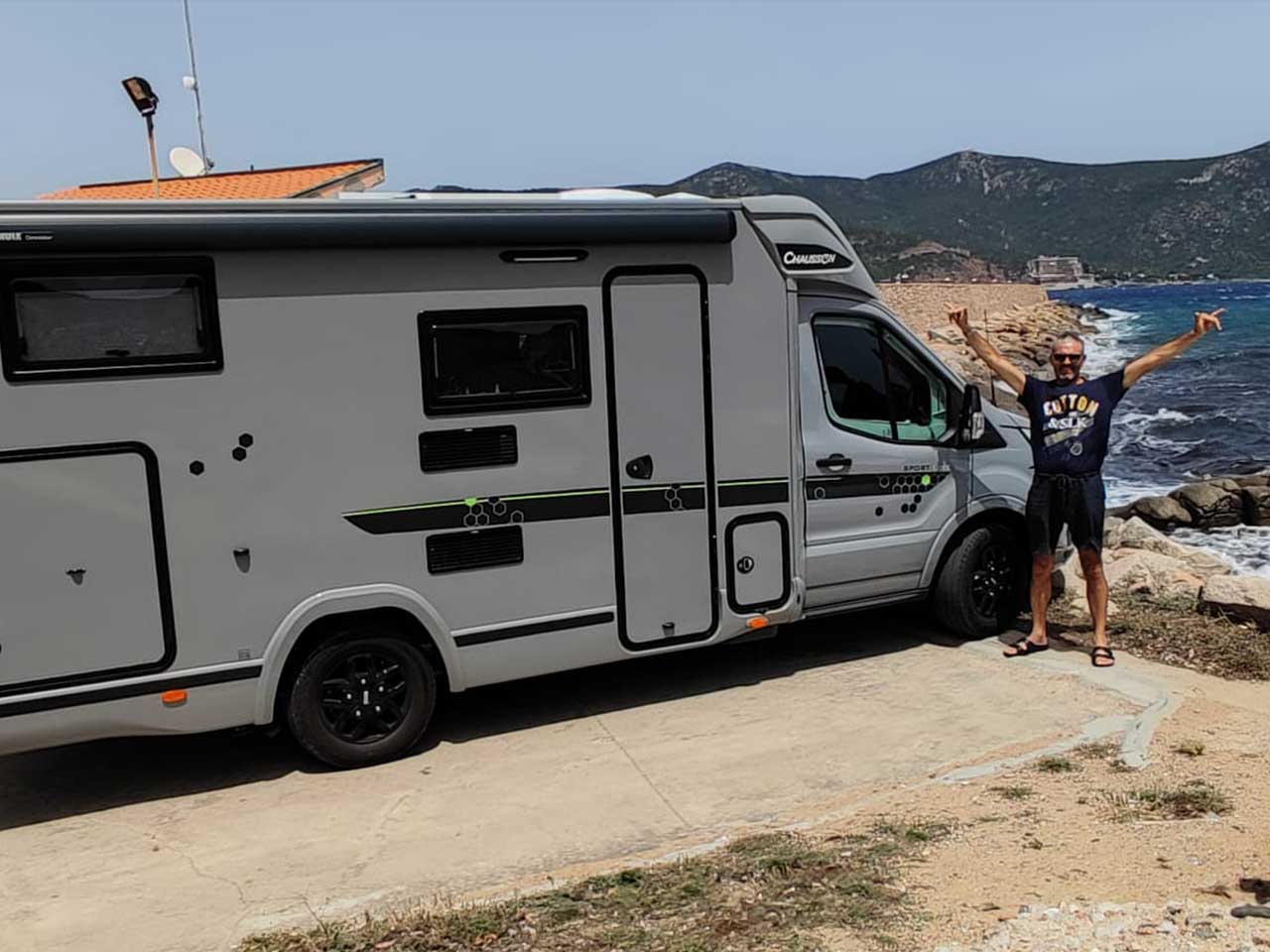 CAMPER IN VIAGGIO RAI1 CON MANUELA E VALERIO