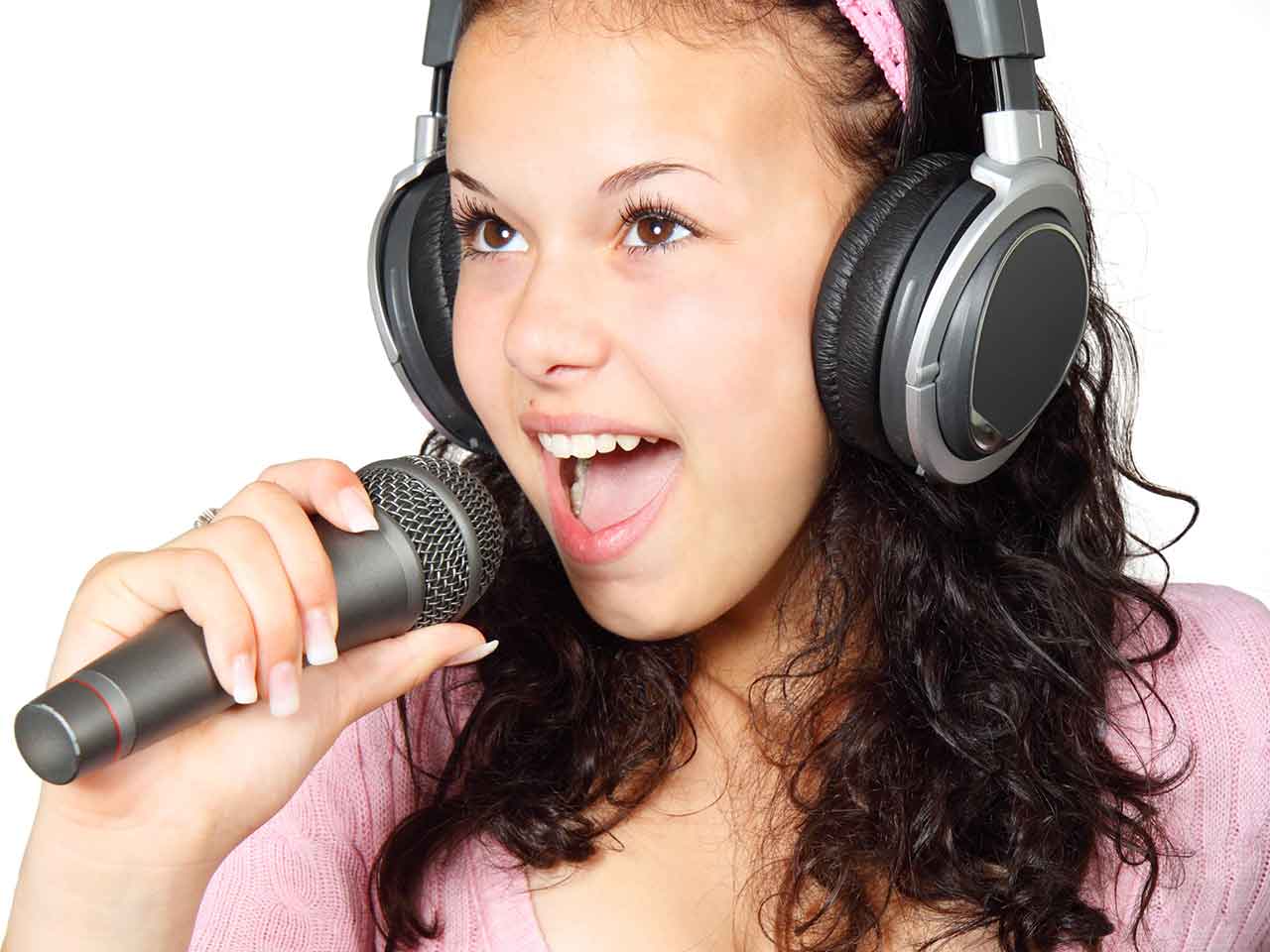 CantaClub. Le nostre playlist per il karaoke