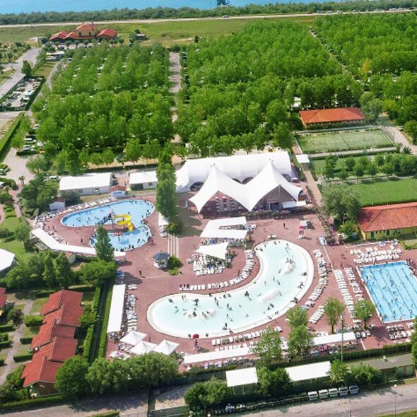 Barricata holiday village