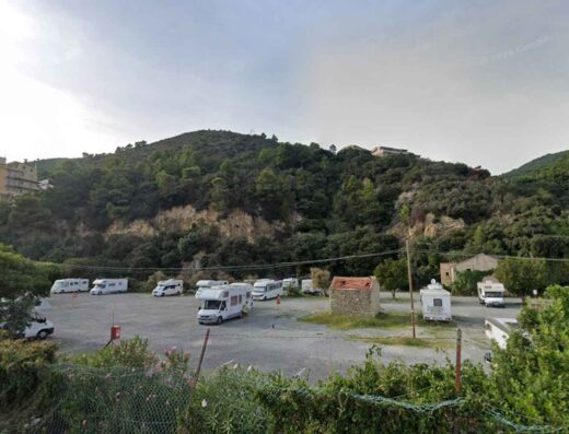 AREA SOSTA CAMPER MERELLO