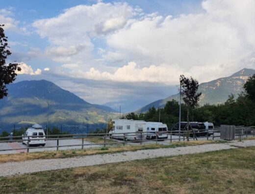AREA SOSTA CAMPER GARNIGA TERME