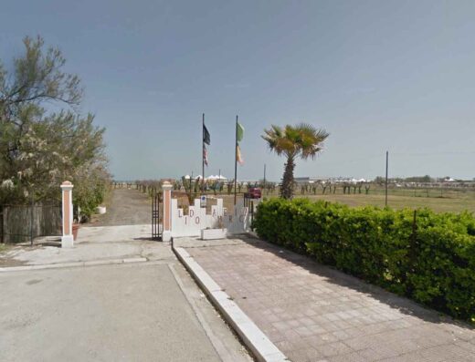 AREA SOSTA CAMPER VILLETTA ROSA
