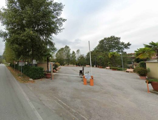 AREA SOSTA CAMPER VISPA DI CARCARE