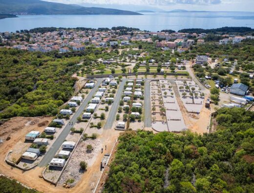 CAMP BOR