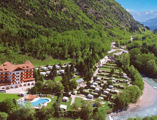 CAMPING LATSCH