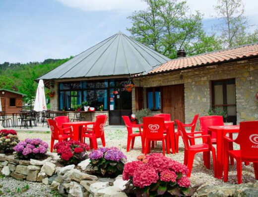 CAMPING VILLAGE LA VERNA