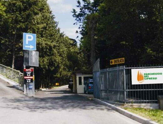 PARCHEGGIO DEI CIPRESSI