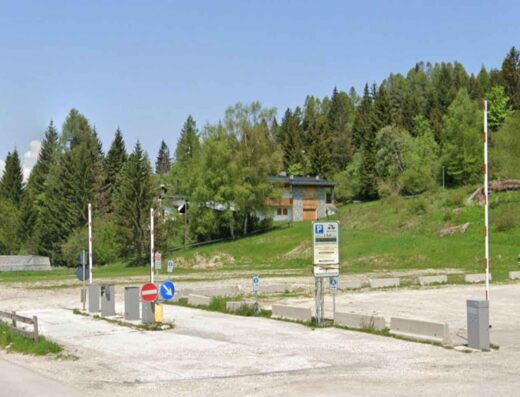 PARCHEGGIO FONDO GRANDE
